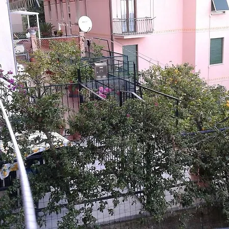 Appartamentino Nadia Апартаменты Монтероссо-аль-Маре